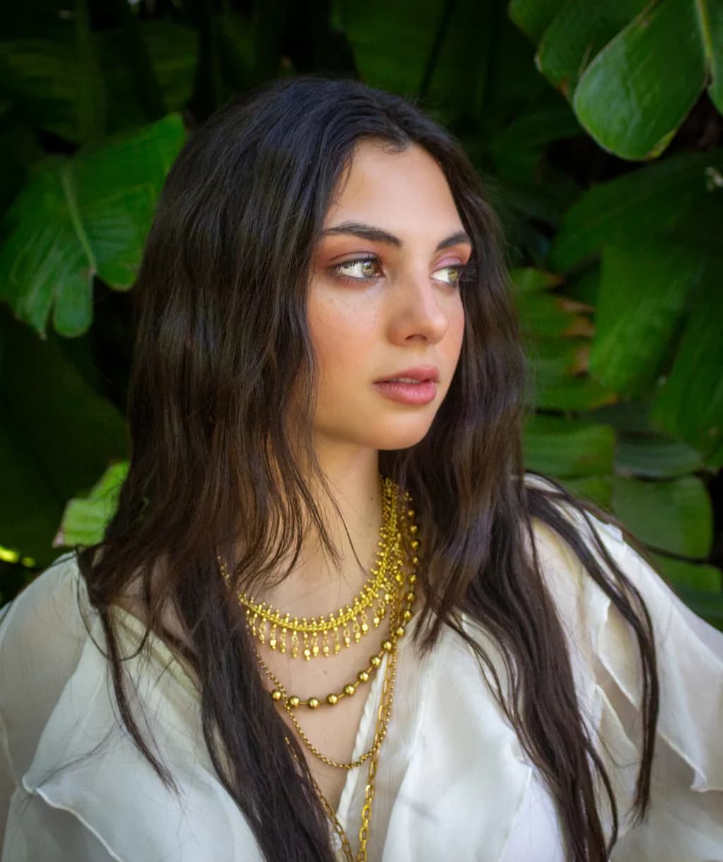 Serenity in Nature: A Portrait of Elegance and Beauty Amidst Lush Greenery