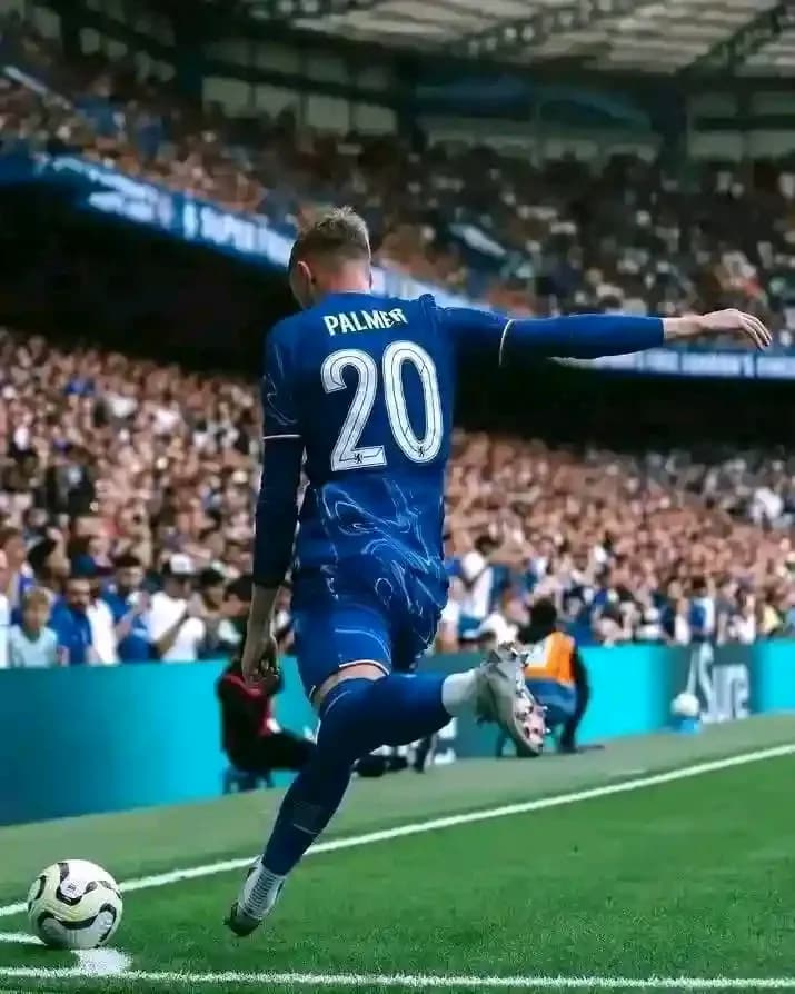 Dynamic Moment: The Art of the Perfect Corner Kick in Football