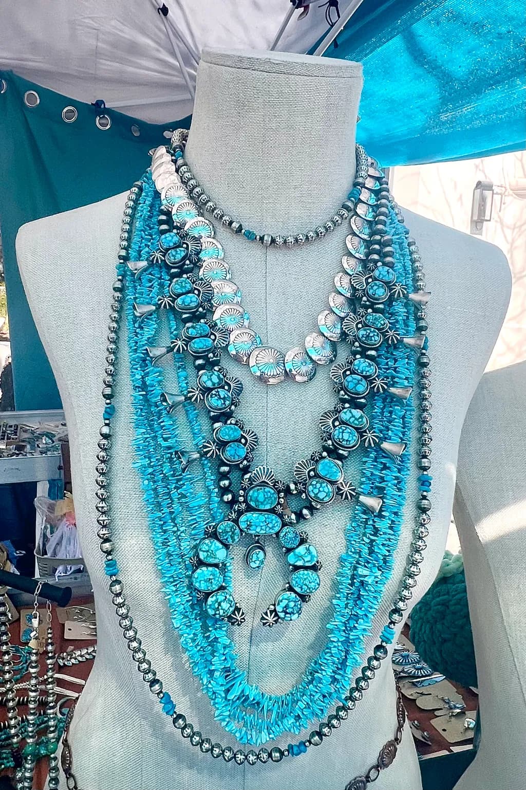 Turquoise Dreams: A Handcrafted Southwestern Necklace Collection