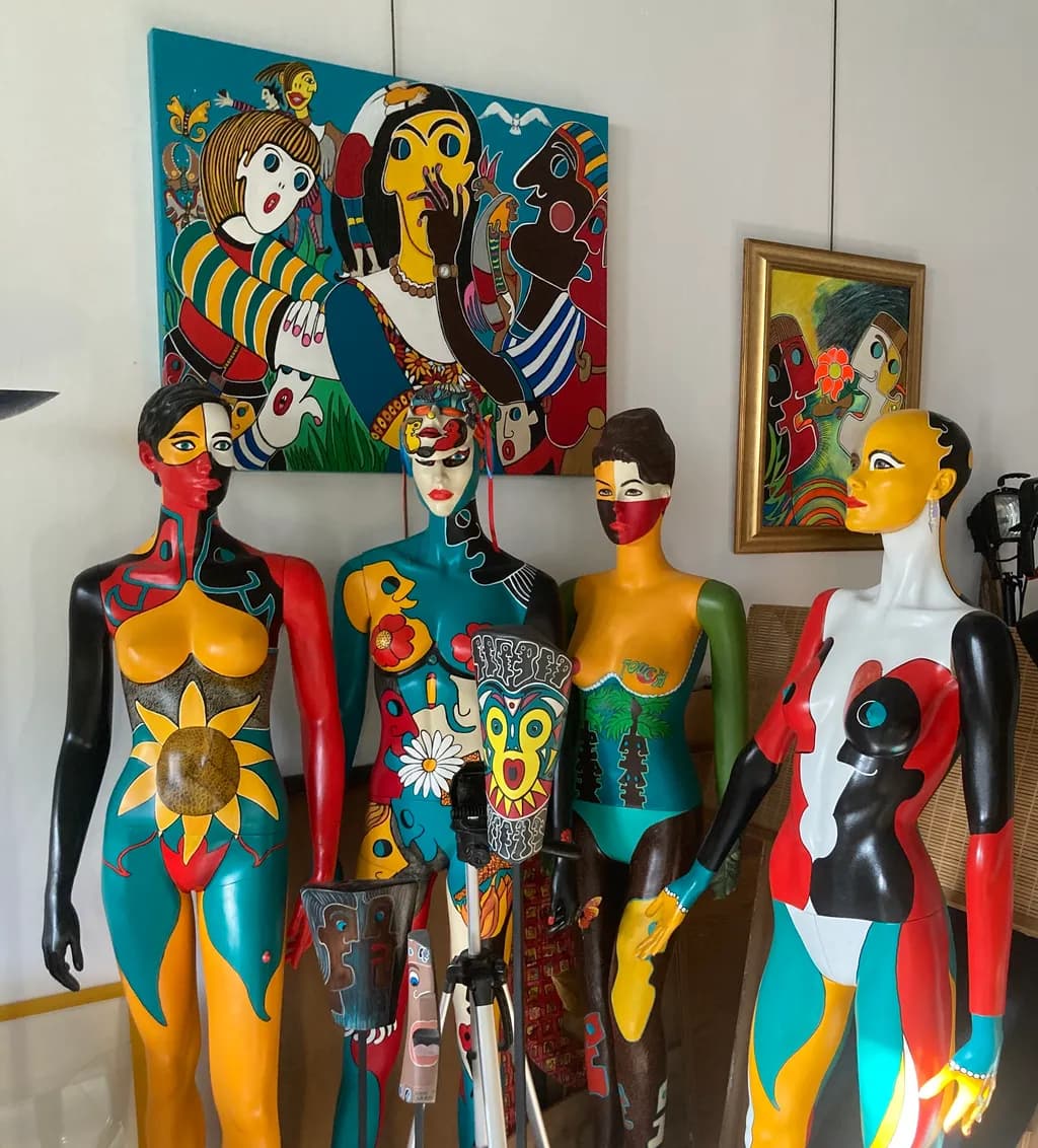 Wonderland Four Mannequins
