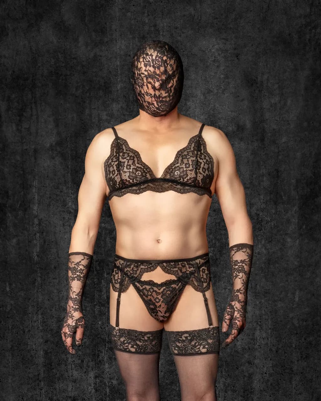 Lace and Identity: A Bold Exploration of Gender and Fashion