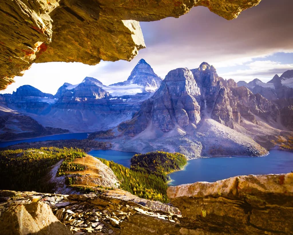 Whispers of Nature: A Serene Escape into Majestic Mountains and Tranquil Waters