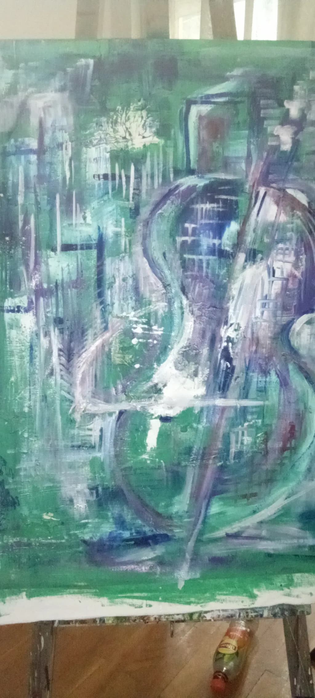 Harmony in Green: An Abstract Symphony of Color and Emotion