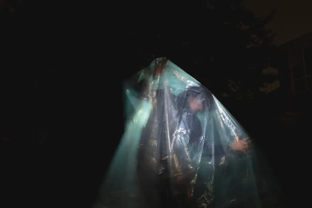 Veiled Motion