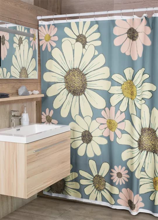 Whimsical Daisy Dreams: A Floral Shower Curtain for a Bright Bathroom Makeover