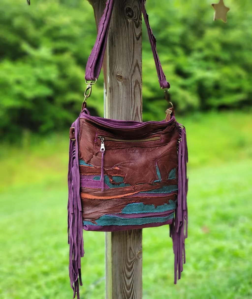 Colorful Handcrafted Leather Fringe Bag: A Stylish Statement Piece for Every Occasion