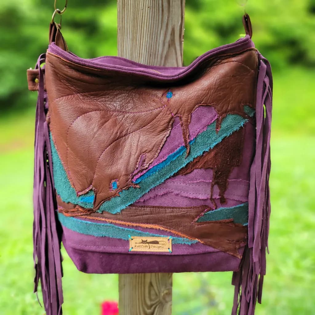 Vibrant Leather Fringe Bag: Handcrafted Artisanal Style for Everyday Adventures