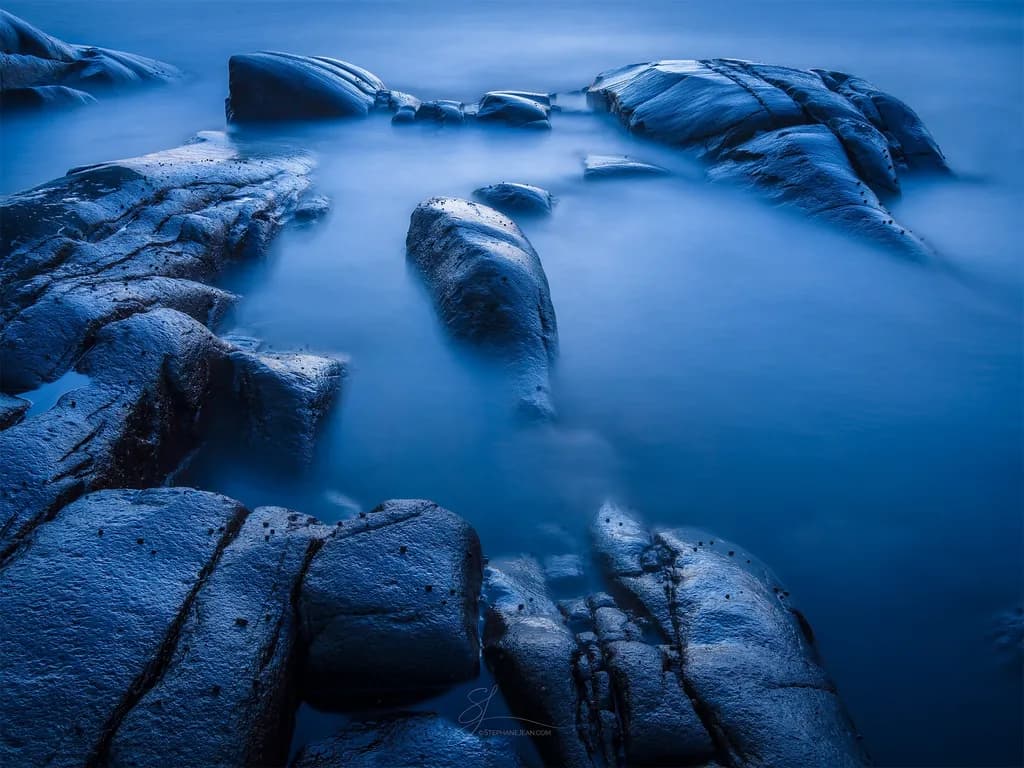 Silent Currents