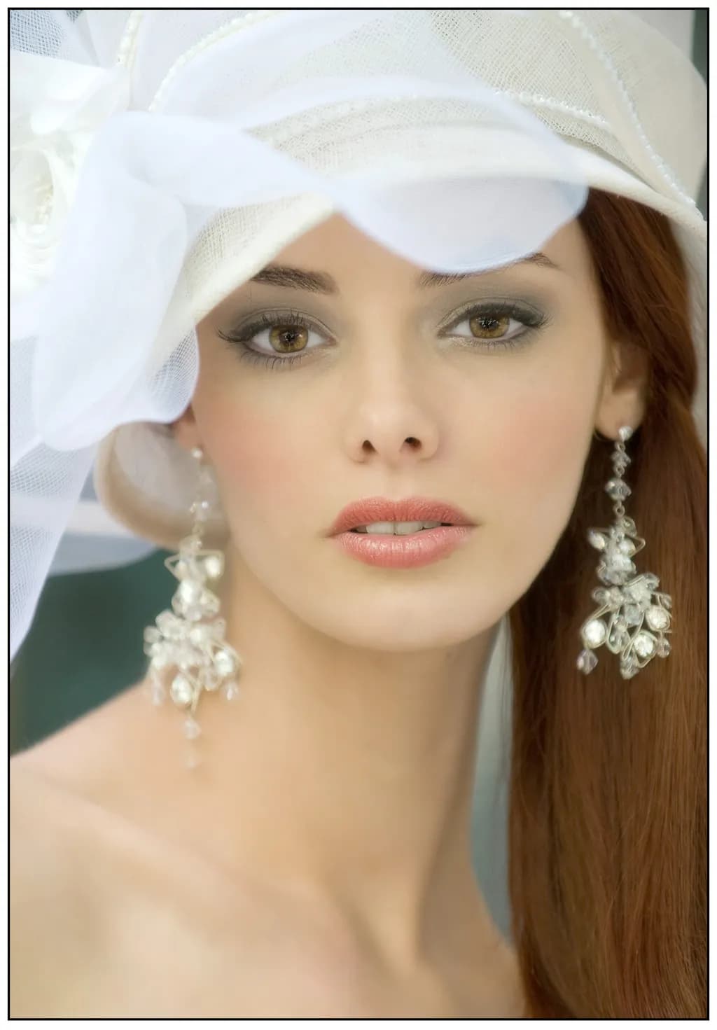 Ethereal Elegance: A Portrait of Timeless Beauty in Bridal Glamour