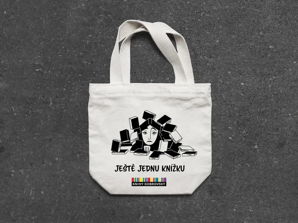Literary Dreams: A Tote for Book Lovers Embracing the Joy of Reading