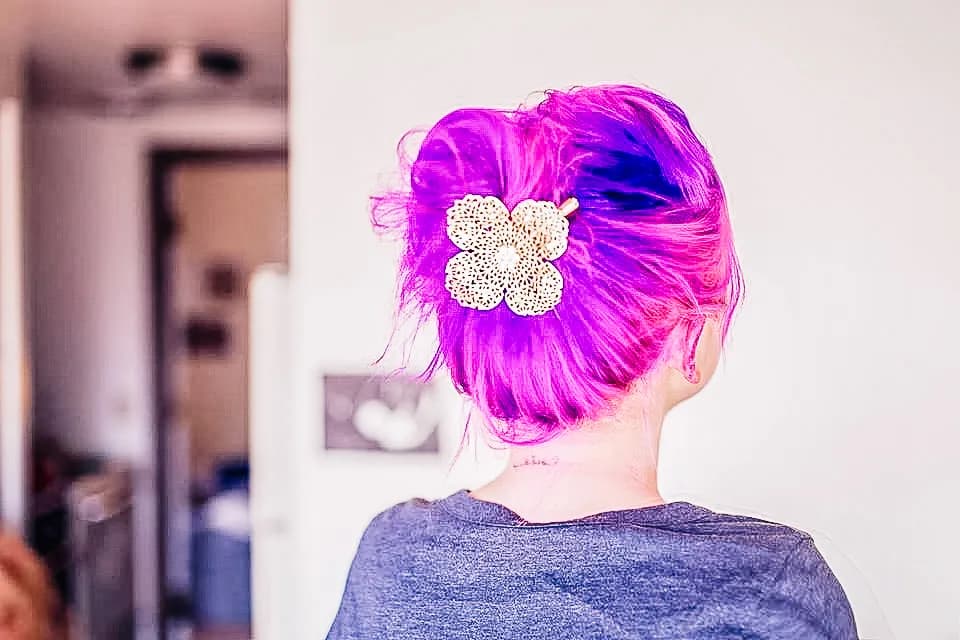Vibrant Pink Dreams: A Creative Backview of Bold Hairstyle Elegance