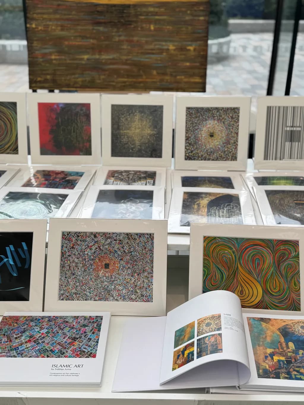 Vibrant Tapestry of Islamic Art: A Journey Through Color and Pattern