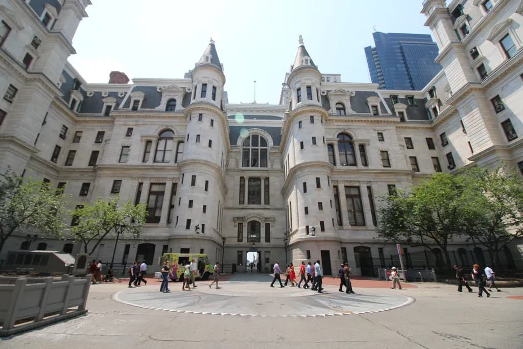 Courtyard @ Philadelphia City Hall
