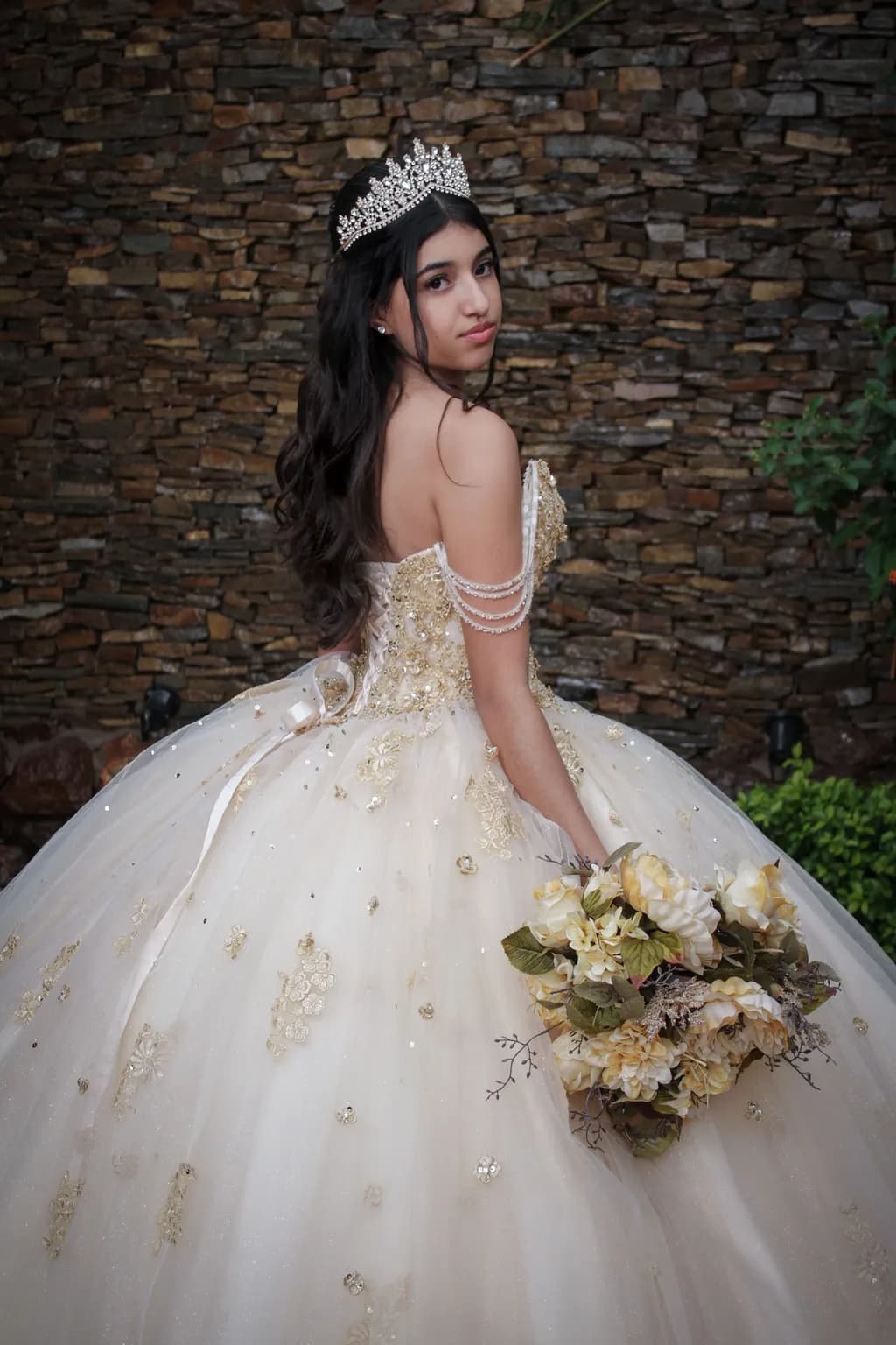 Enchanted Elegance: A Timeless Portrait of Grace and Beauty in a Golden Gown