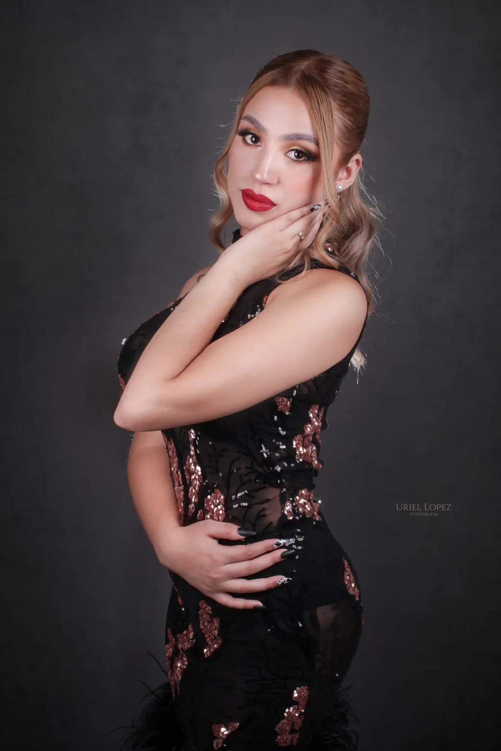 Elegant Glamour: A Confident Portrait of Beauty and Style