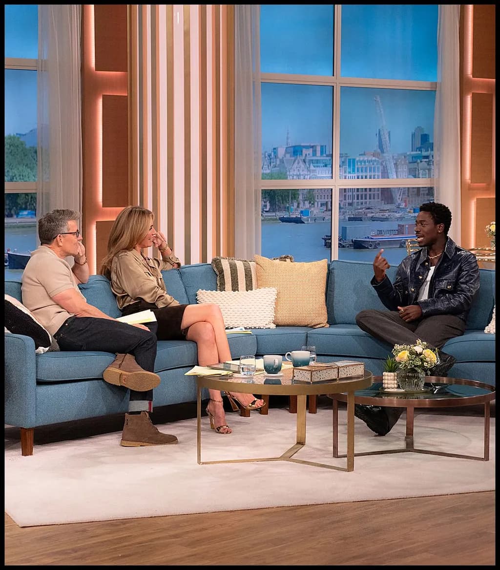 Engaging Conversations: A Moment of Insight on the Talk Show Sofa
