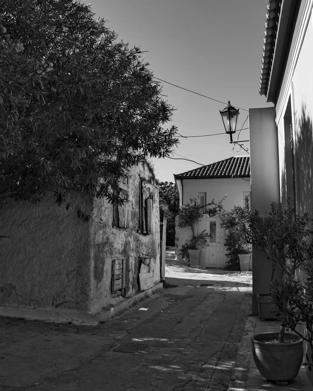 PLAKA EN UNA TARDE TRANQUILA