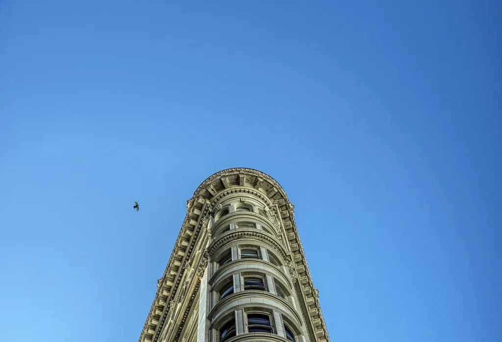 Curved Facade