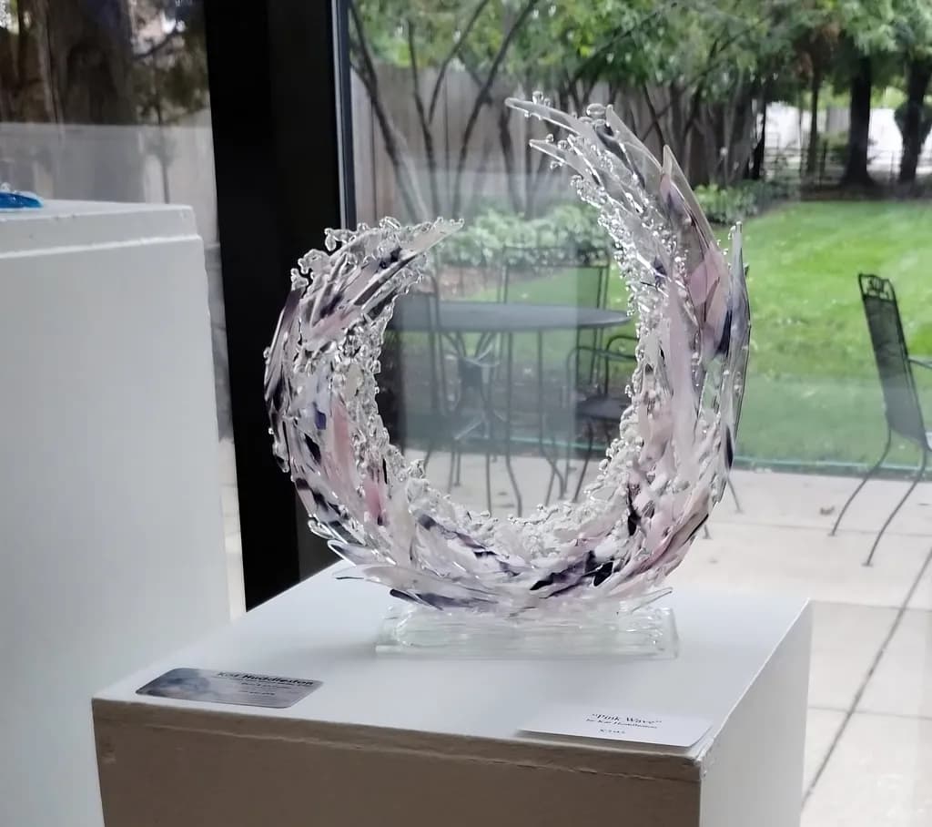 Ethereal Wave: A Dance of Glass and Light in Abstract Sculpture