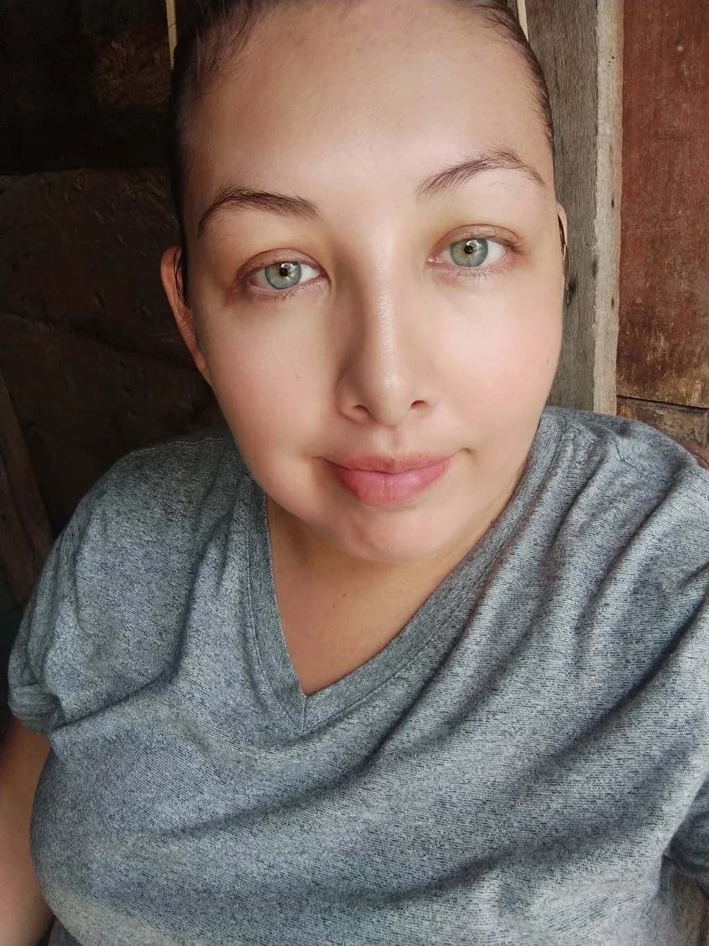 Radiant Serenity: A Portrait of Natural Beauty and Authenticity