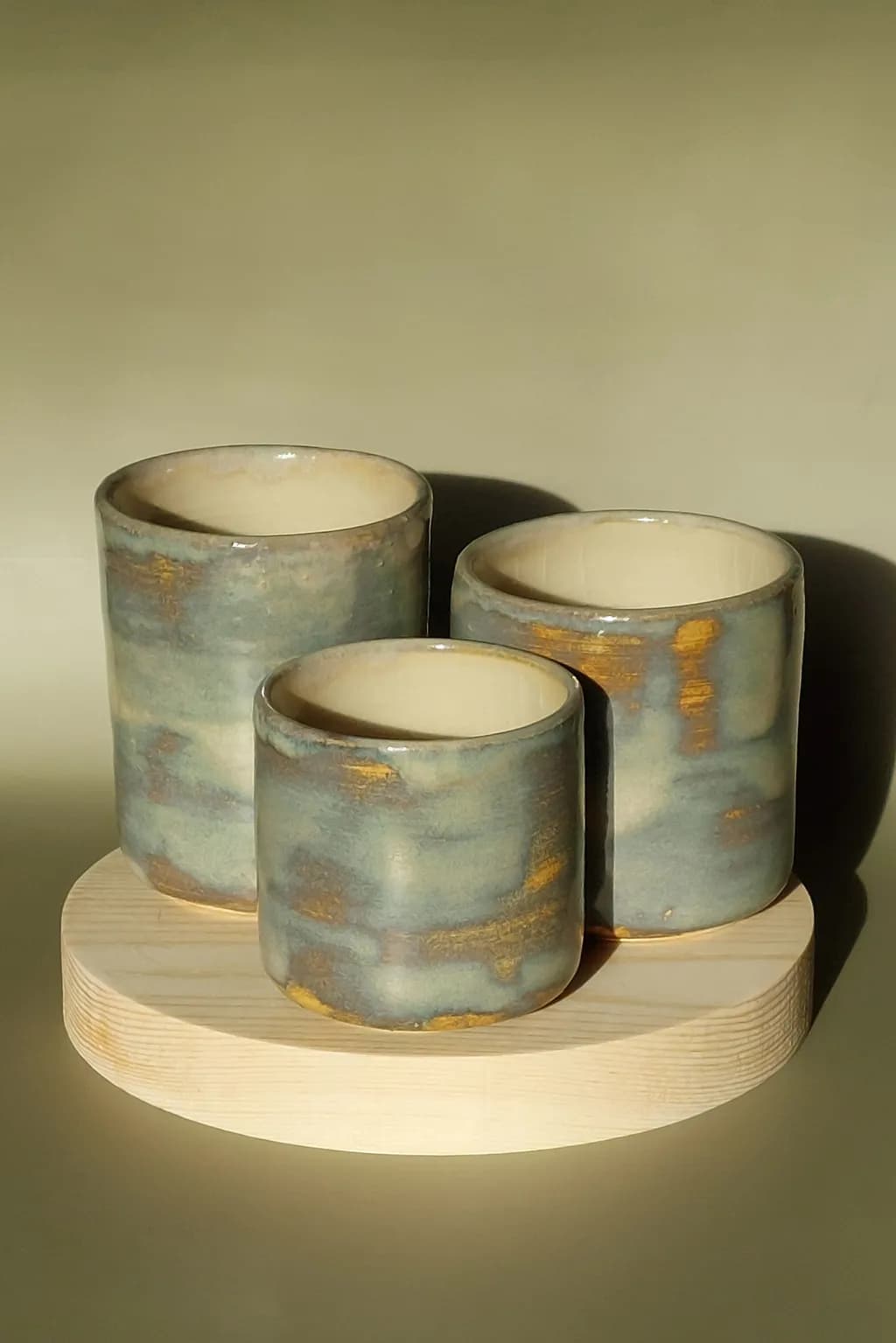 Ceramic Harmony: Handcrafted Modern Vessels with Unique Glaze Finish