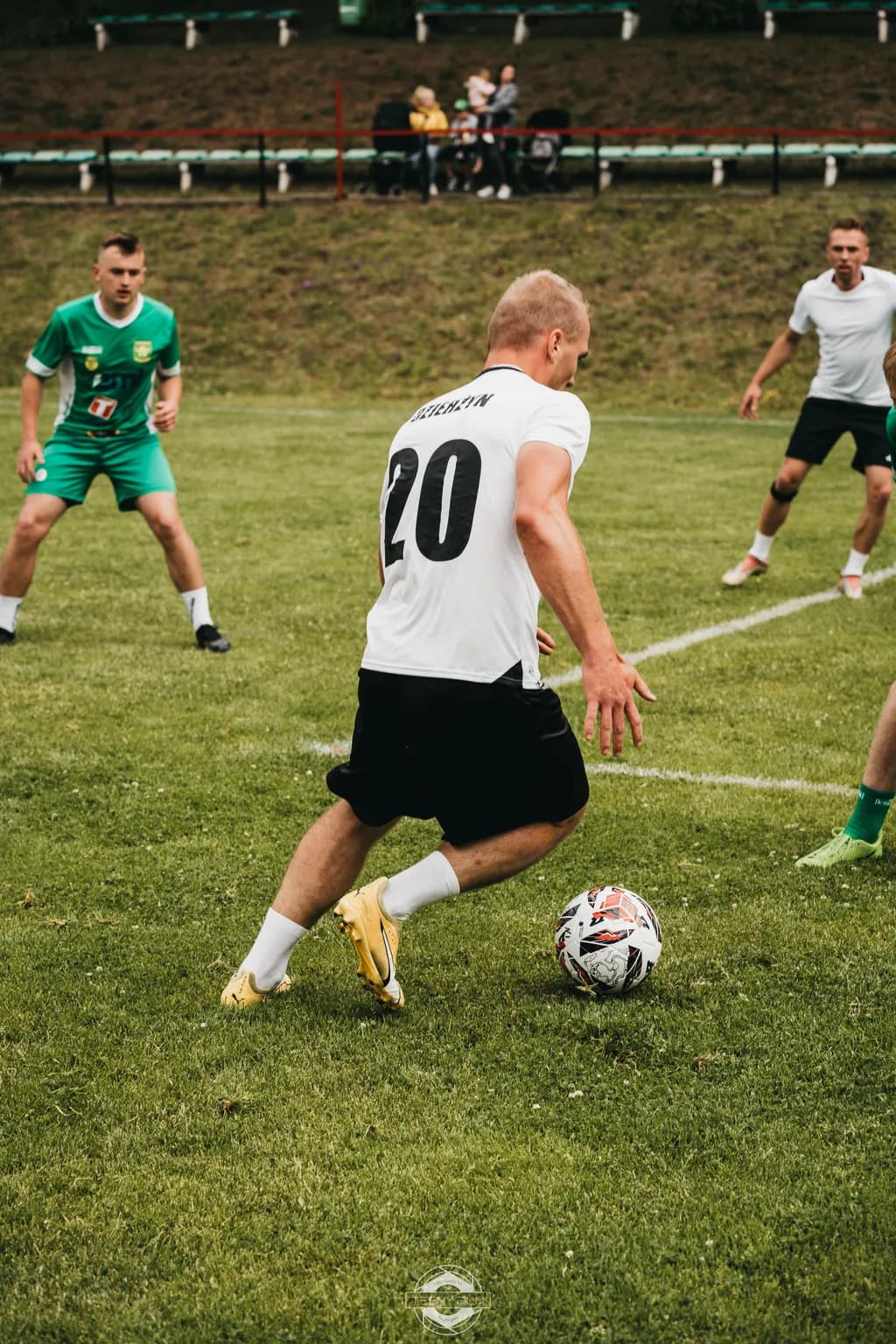 Dynamic Play: The Art of Soccer in Motion