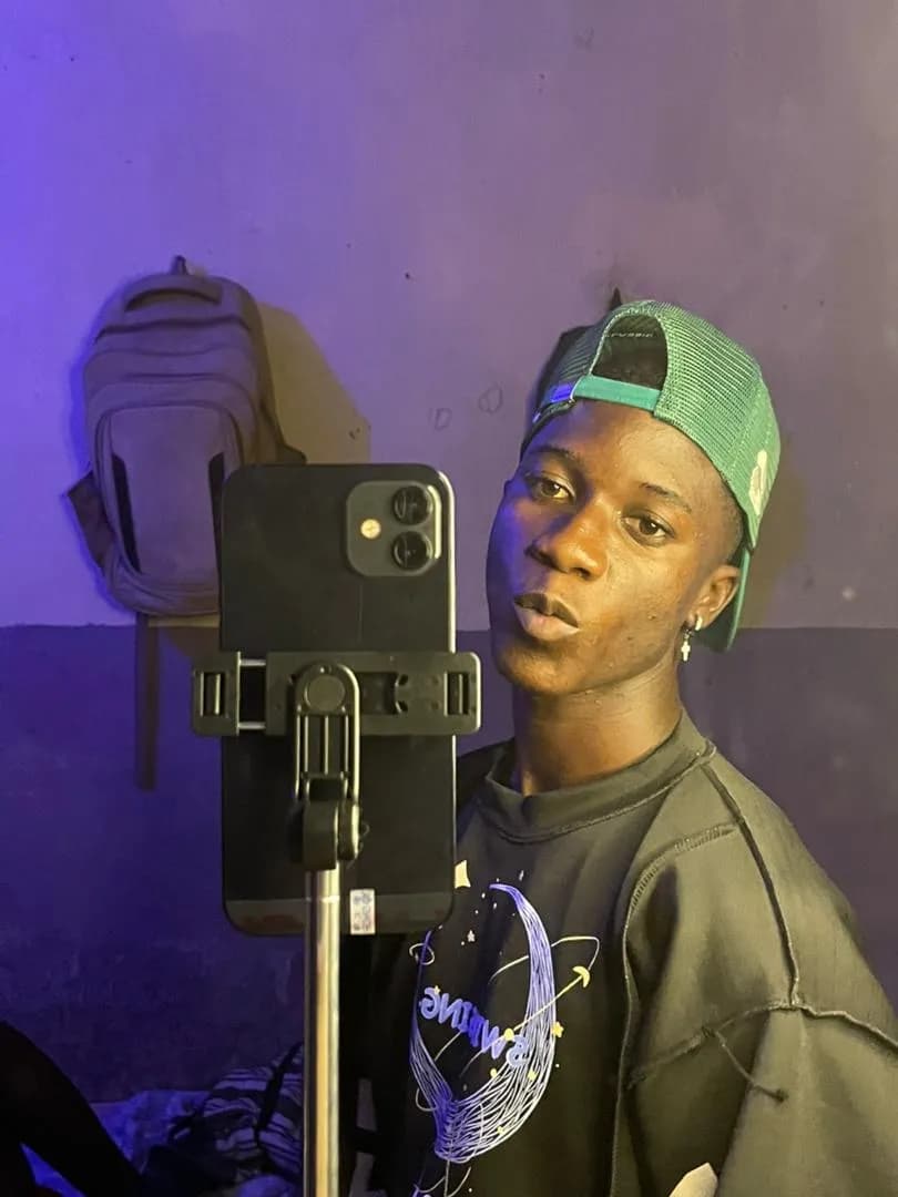 Urban Reflections: A Selfie in the Digital Age