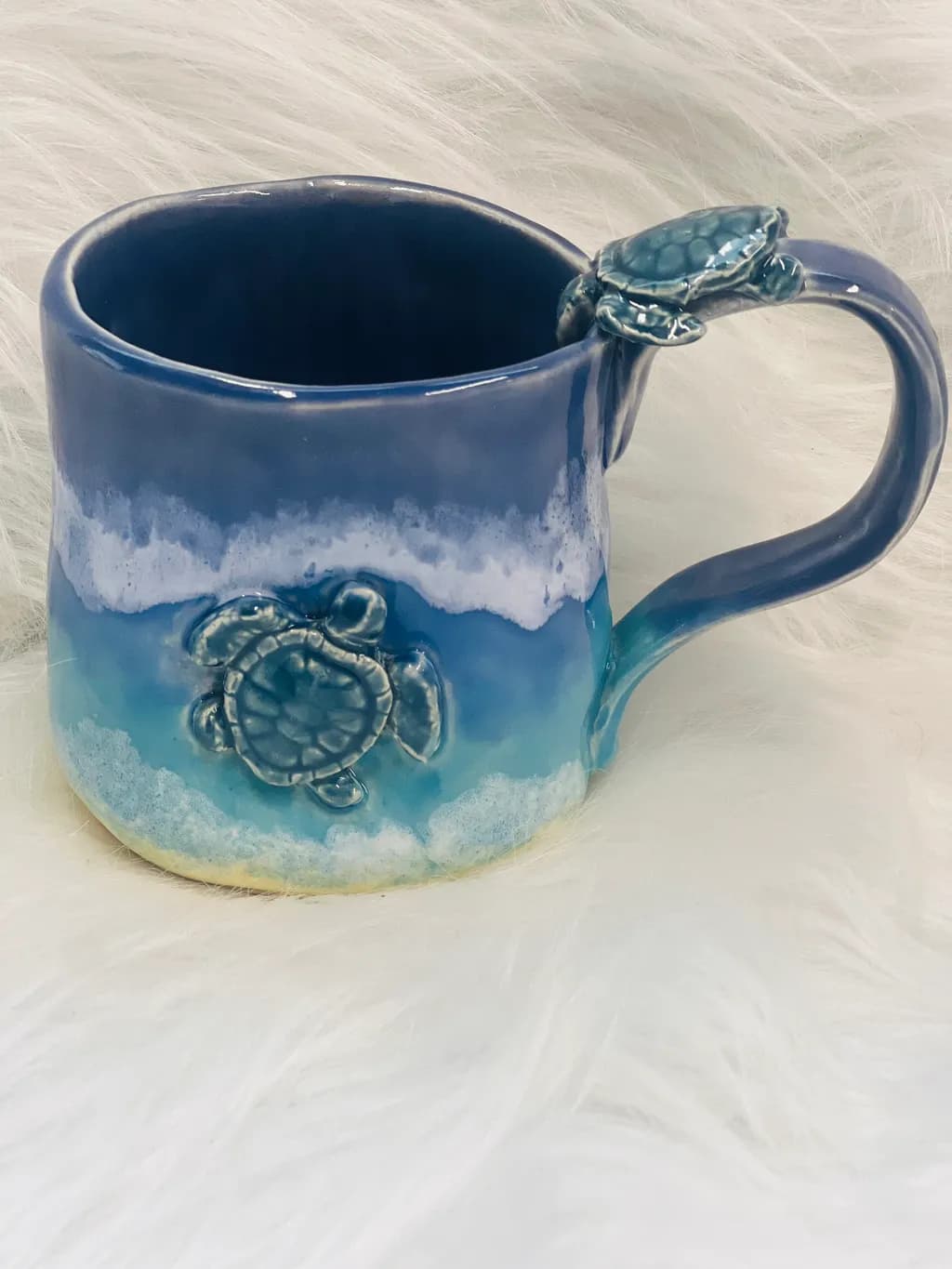 Ceramic Turtle Mug: Handcrafted Beachy Blue Decor for Ocean Lovers