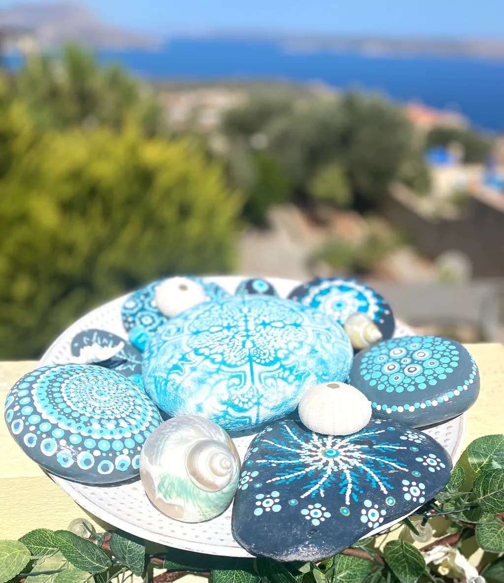 Oceanic Harmony: Hand-Painted Blue Stones and Shells for Nature-Inspired Decor