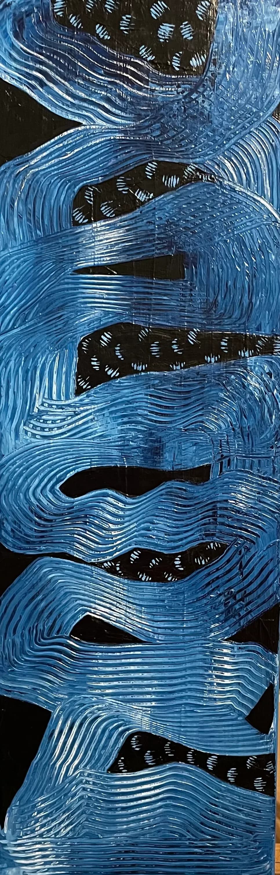 Dynamic Blue Waves