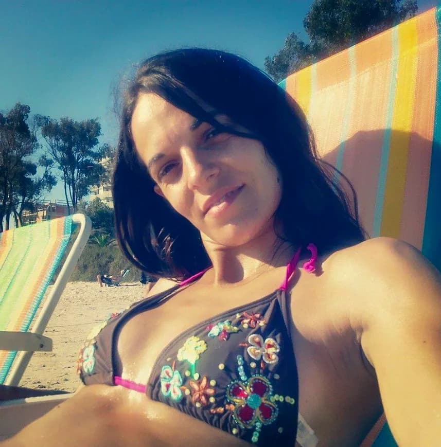 Sun-Kissed Serenity: A Beachside Moment of Bliss