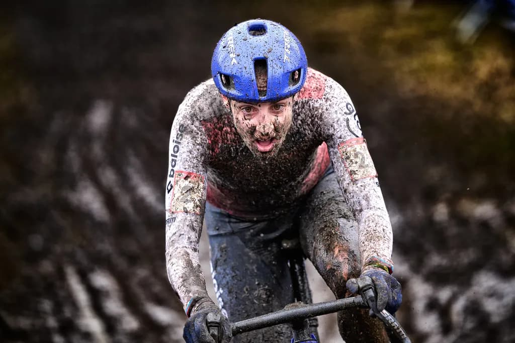 Muddy Triumph: The Grit and Glory of Cyclocross Racing