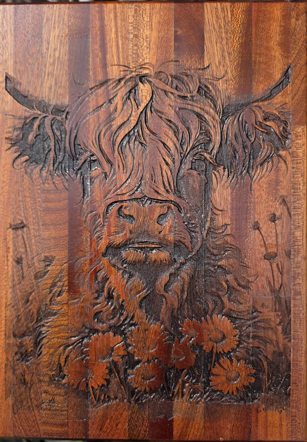 Highland Cow Serenity: A Whimsical Wood Carving Embracing Nature's Beauty