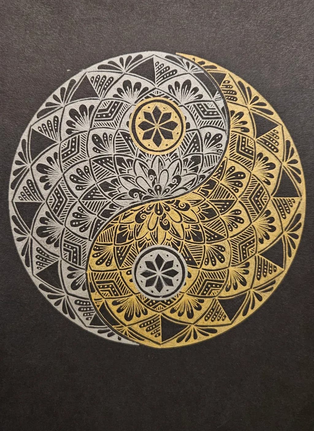 Eternal Harmony: A Mandala of Yin and Yang in Striking Contrast