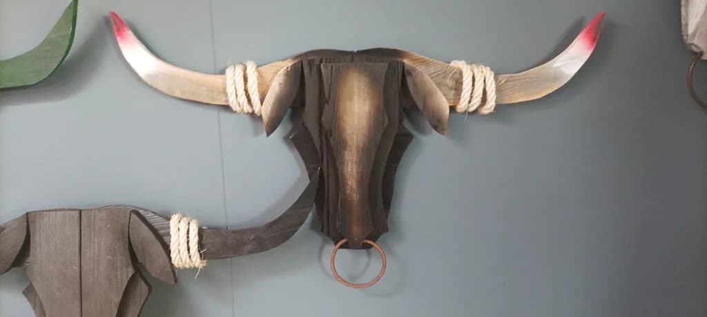 Rustic Elegance: Handcrafted Bull Head Wall Art with Unique Horn Design