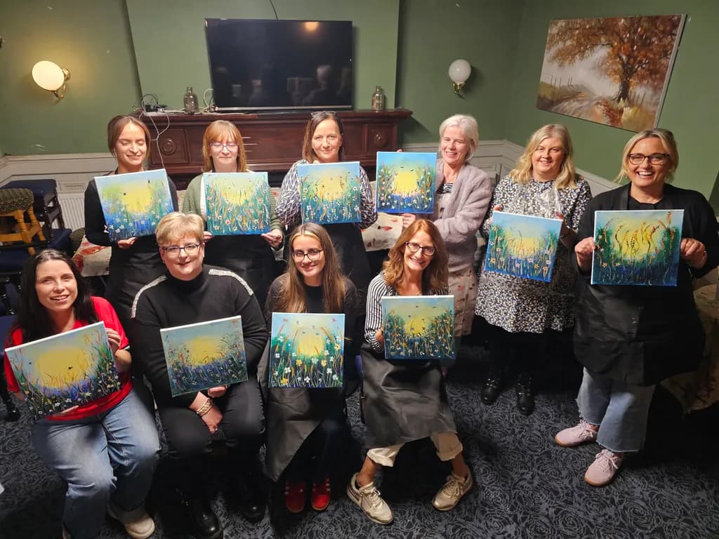 Creative Connections: A Joyful Painting Workshop Experience with Friends