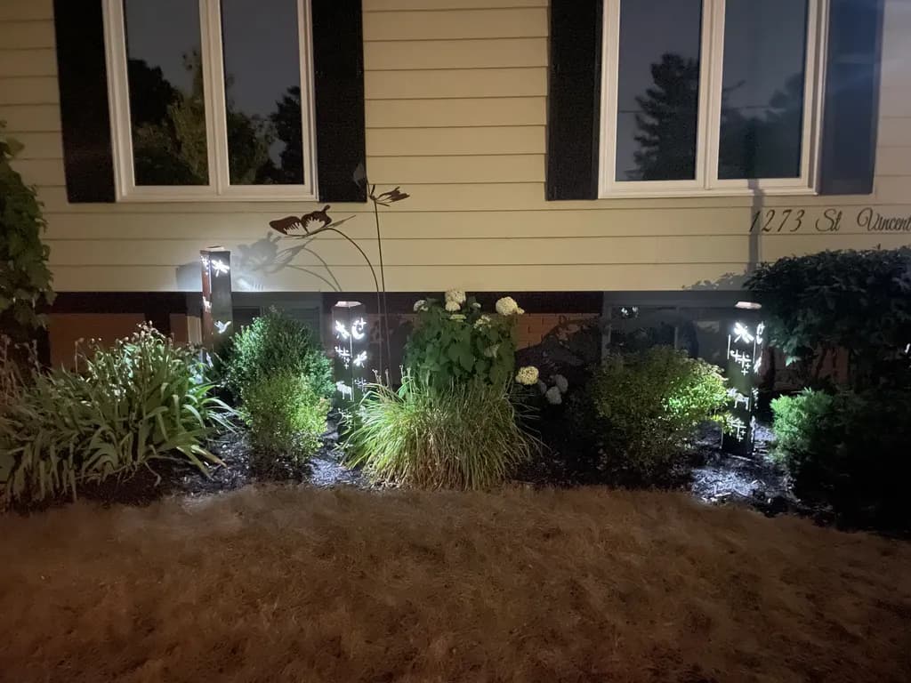 Illuminated Serenity: A Nighttime Garden Oasis with Artistic Light and Shadow Play