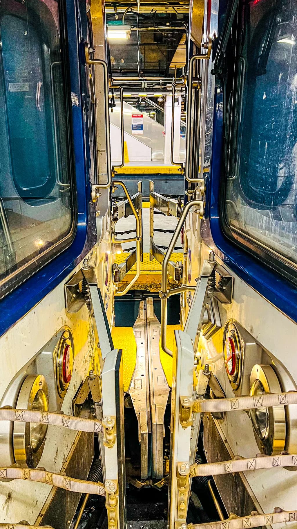 Urban Journey: A Glimpse Inside the Heart of Transit Architecture
