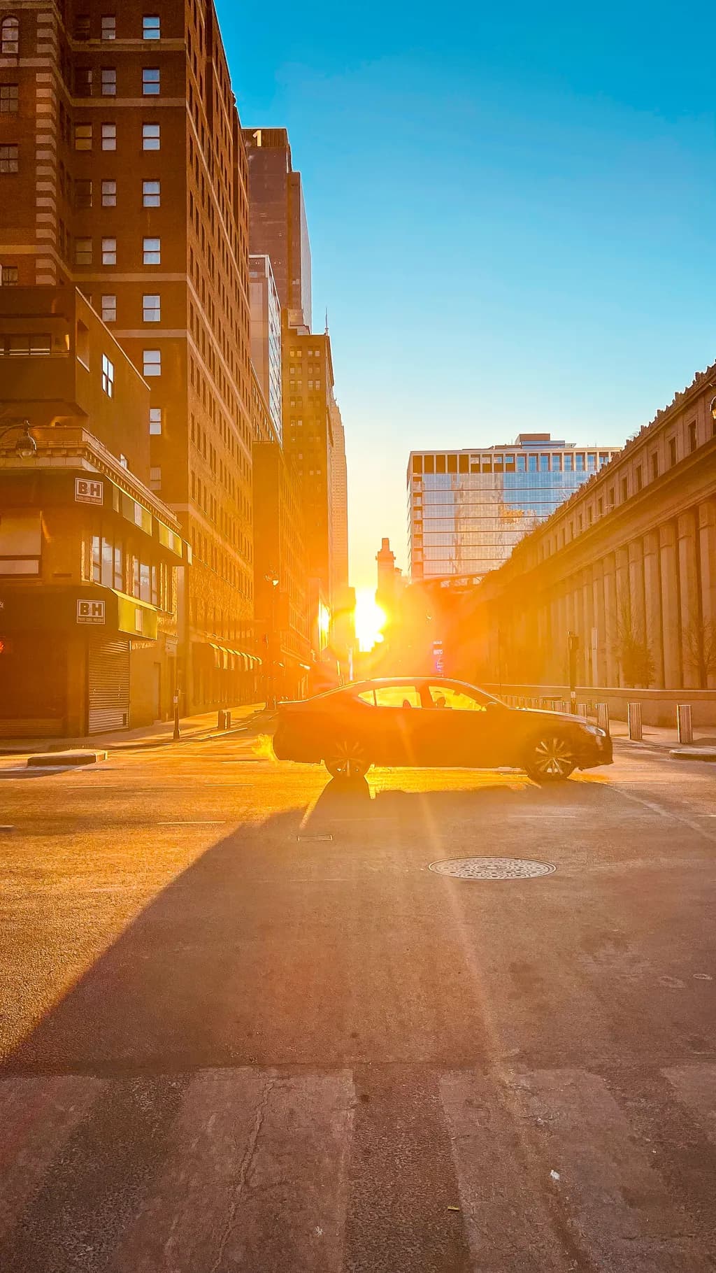 Golden Hour in the City: A Serene Urban Sunset Scene