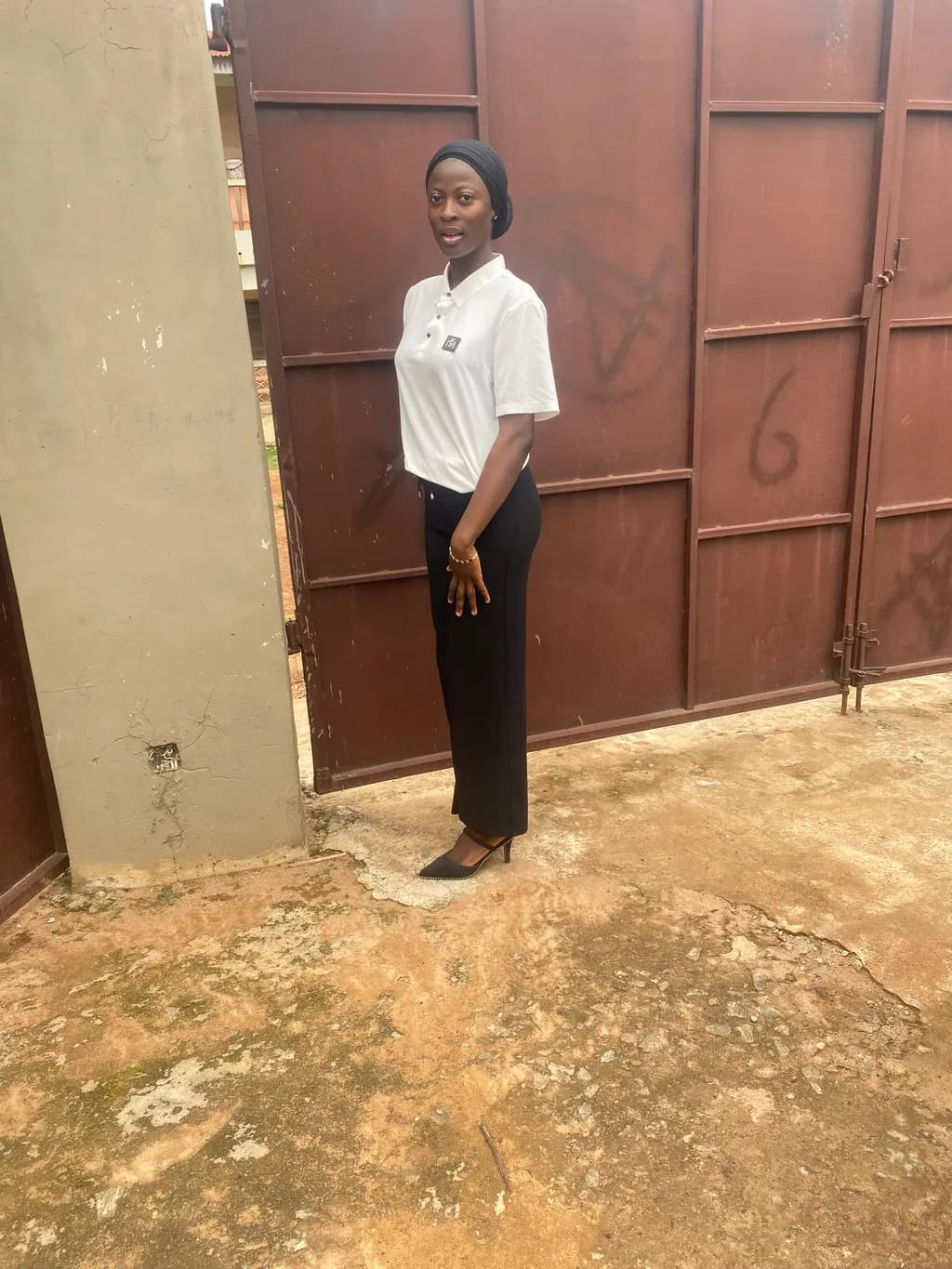 Urban Elegance: A Confident Portrait of Professionalism in Casual Style