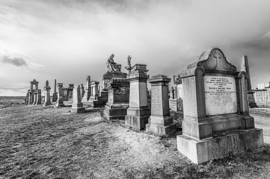 Silent Monuments