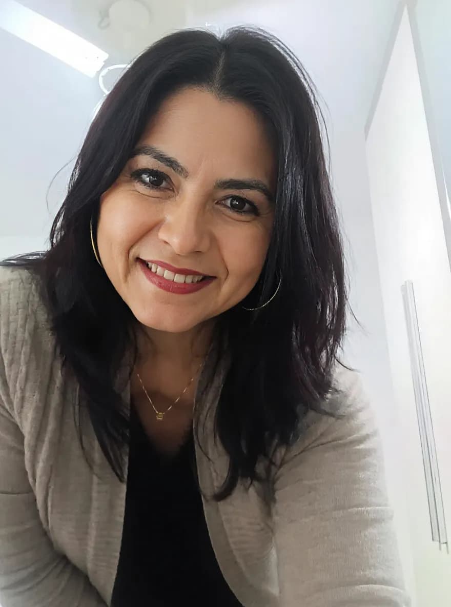 Radiant Smiles: A Portrait of Joy and Confidence