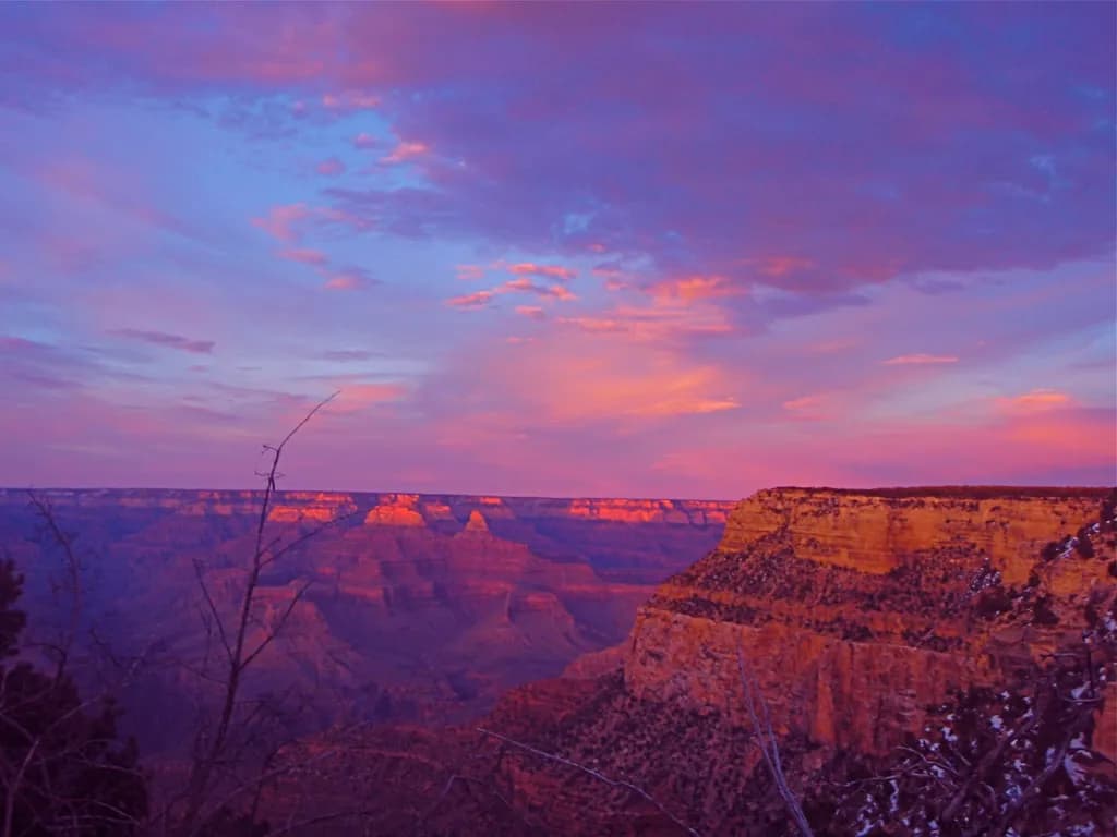 Majestic Twilight Over the Grand Canyon: A Symphony of Colors in Nature's Canvas