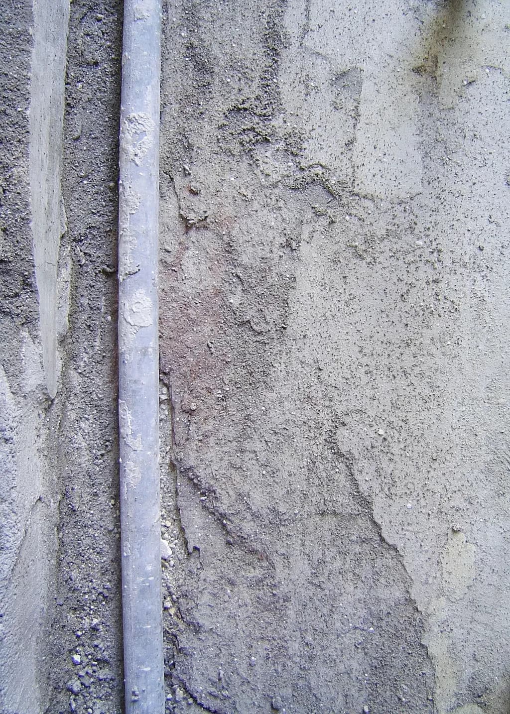Exploring Minimalist Geometry: The Harmony of Surfaces and Lines in Urban Textures