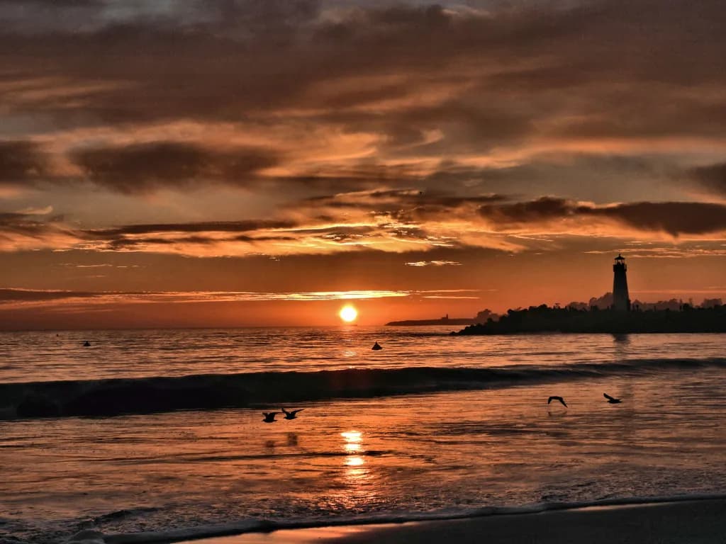 Sunset at Twin Lakes Beach