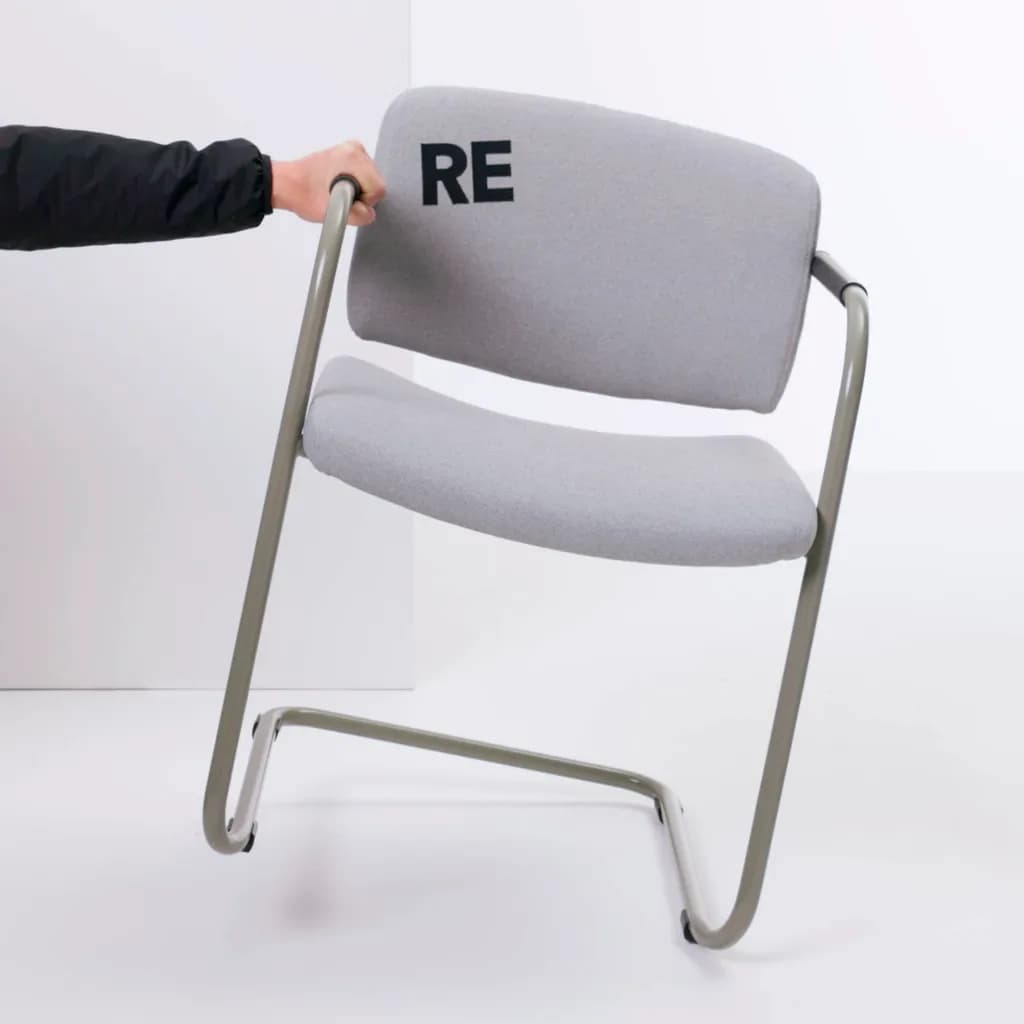 Ergonomic Elegance: A Contemporary Gray Chair for Modern Spaces