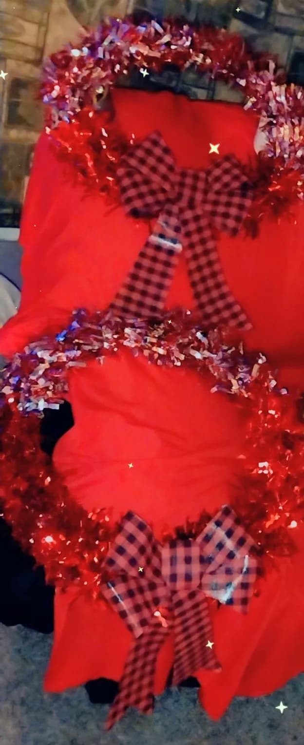 Festive Red Wreaths with Charming Checkered Bows for Holiday Cheer