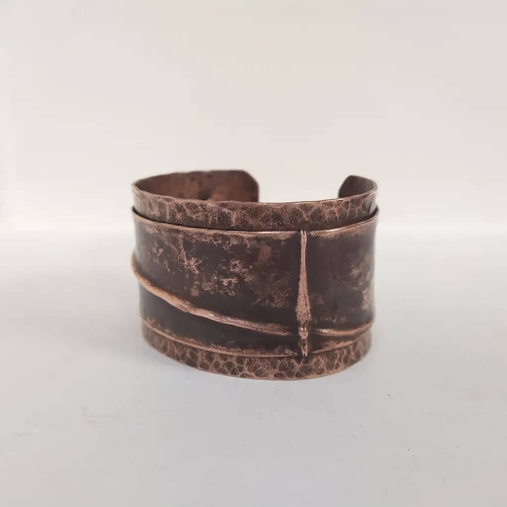 Rustic Elegance: Handcrafted Copper Cuff Bracelet with Textured Finish