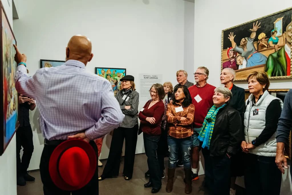 Red Hat Tour Guide