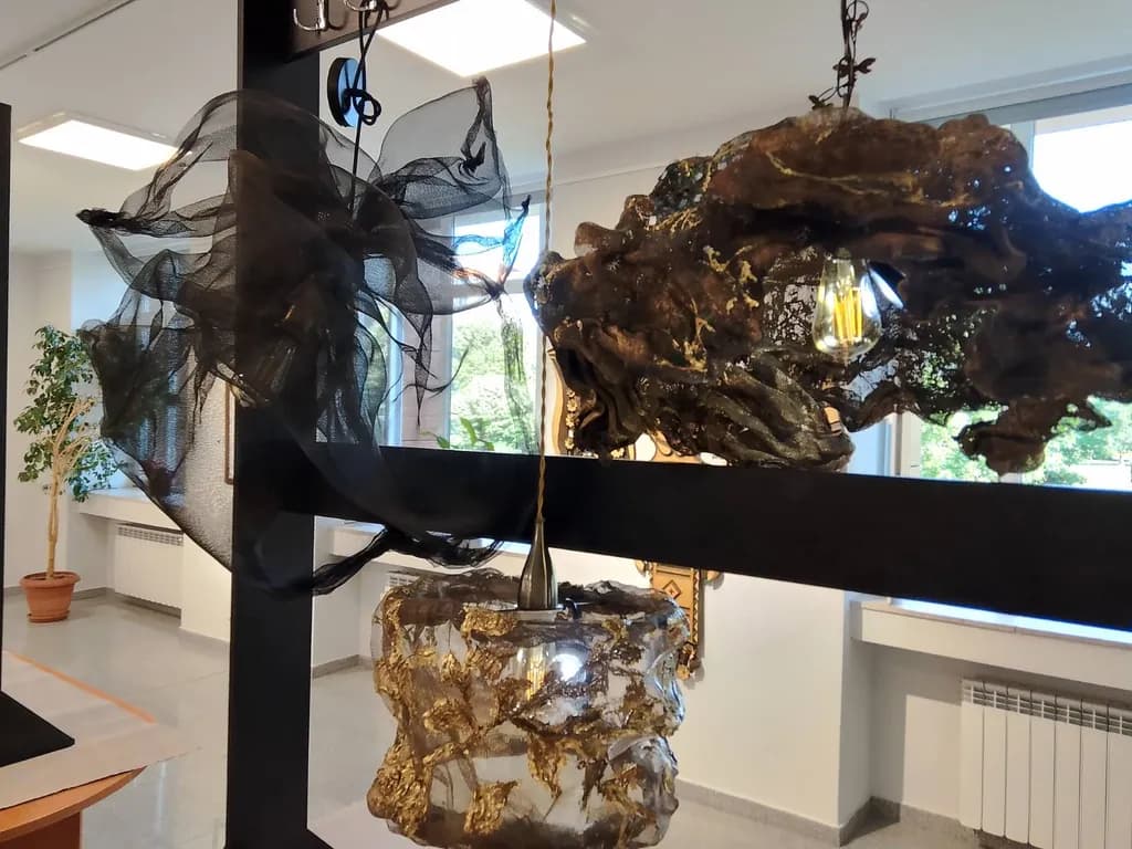 Illuminated Elegance: A Fusion of Organic Forms and Ethereal Textures in Contemporary Lighting Design